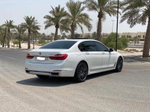 للبيع بي ام دبليو 7 Series 2016