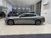 للبيع ميزراتي Quattroporte 2015