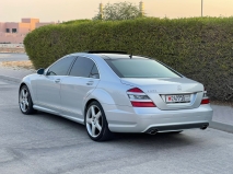 للبيع مرسيديس S class 2009