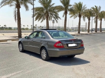 للبيع مرسيديس E class 2007