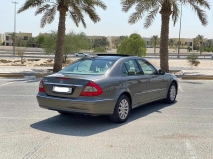 للبيع مرسيديس E class 2007