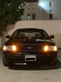 للبيع فورد Crown Victoria 2006