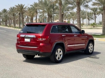 للبيع جيب Grand Cherokee 2011