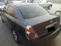 للبيع نيسان Altima 2005