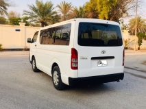 للبيع تويوتا Hiace 2011