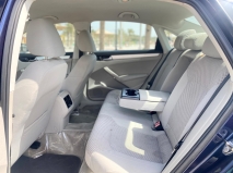 للبيع فولكس واجن Passat  2013