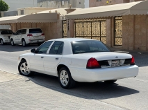 للبيع فورد Crown Victoria 2010