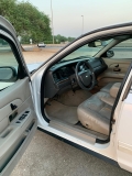 للبيع فورد Crown Victoria 2007