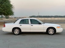 للبيع فورد Crown Victoria 2007