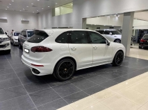 للبيع بورش Cayenne GTS  2016