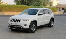 للبيع جيب Grand Cherokee 2015