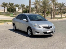 للبيع تويوتا Yaris 2010