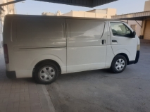 للبيع تويوتا Hiace 2006