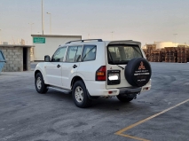 للبيع متسوبيشي Pajero 2002