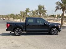 للبيع فورد F150 Truck 2021