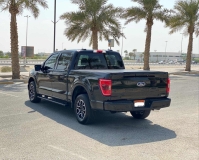 للبيع فورد F150 Truck 2021