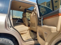 للبيع تويوتا Land Cruiser  2012