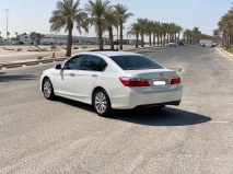 للبيع هوندا Accord 2014