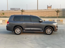 للبيع تويوتا Land Cruiser  2016