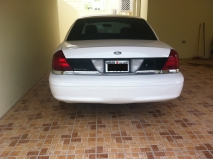 للبيع فورد Crown Victoria 2006