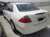 للبيع هوندا Accord 2007