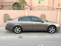 للبيع نيسان Altima 2005