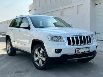 للبيع جيب Grand Cherokee 2013