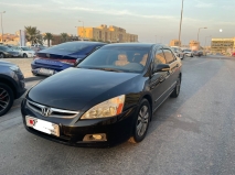 للبيع هوندا Accord 2006