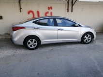 للبيع هونداي Elantra 2012