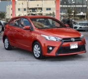 للبيع تويوتا Yaris 2015