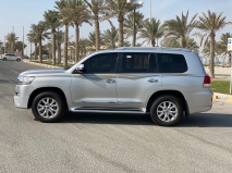 للبيع تويوتا Land Cruiser  2018