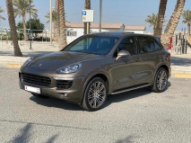 للبيع بورش Cayenne S 2015