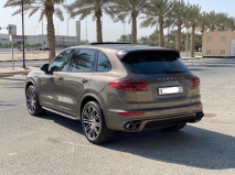 للبيع بورش Cayenne S 2015