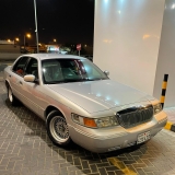 للبيع فورد Grand Marquis 2001