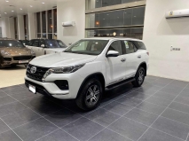 للبيع تويوتا Fortuner 2023