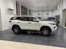 للبيع تويوتا Fortuner 2023