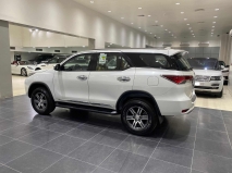 للبيع تويوتا Fortuner 2023