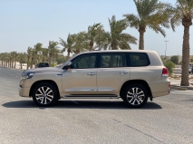 للبيع تويوتا Land Cruiser  2019