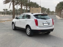 للبيع كاديلاك SRX 2015