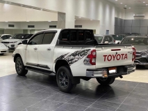 للبيع تويوتا Hilux 2022