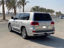 للبيع تويوتا Land Cruiser  2018