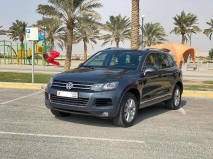 للبيع فولكس واجن touareg 2013