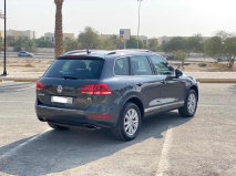 للبيع فولكس واجن touareg 2013