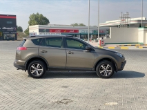 للبيع تويوتا RAV4 2018