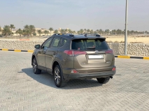 للبيع تويوتا RAV4 2018