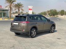 للبيع تويوتا RAV4 2018