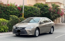 للبيع تويوتا camry 2016