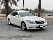 للبيع مرسيديس S class 2011