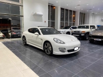 للبيع بورش Panamera 2011