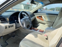 للبيع تويوتا camry 2011